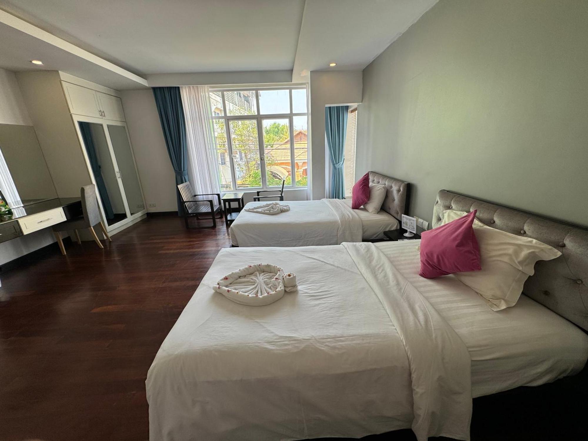 Hotel La Maravilla Siem Reap Exterior photo